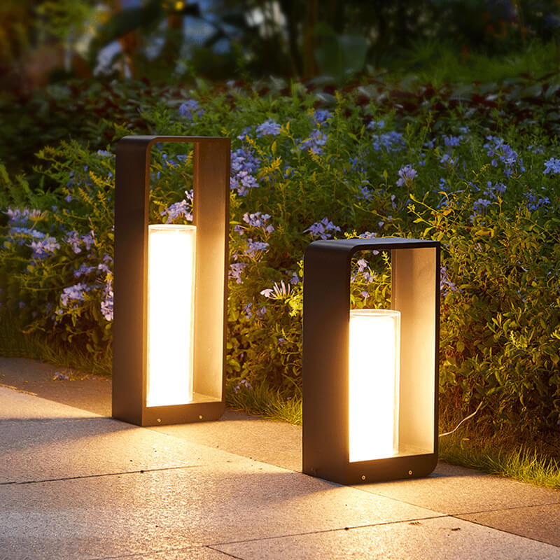 Modern Square Outdoor LED Light | Waterproof Solar-Powered Lighting Fixture