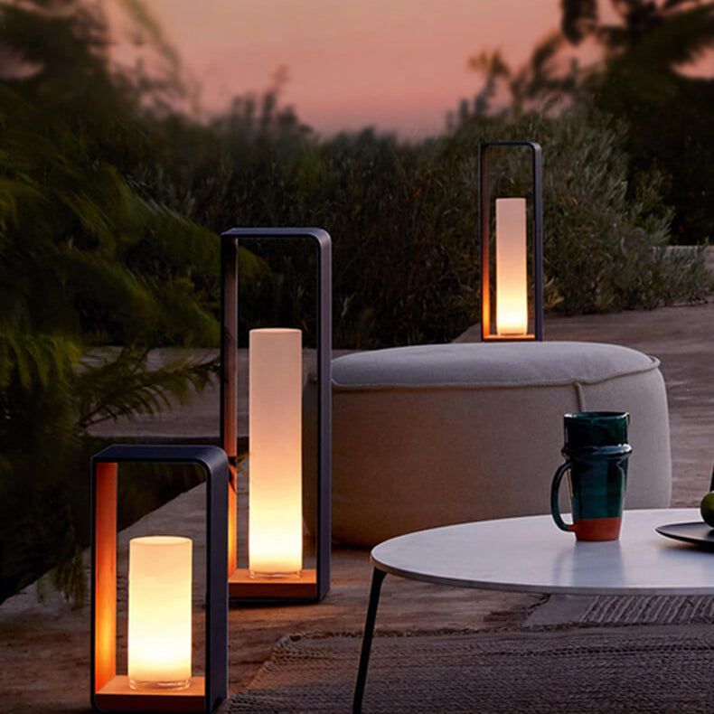 Modern Square Outdoor LED Light | Waterproof Solar-Powered Lighting Fixture