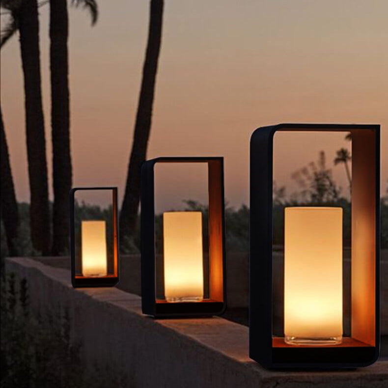 Modern Square Outdoor LED Light | Waterproof Solar-Powered Lighting Fixture