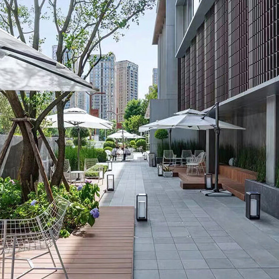 Modern Square Outdoor LED Light | Waterproof Solar-Powered Lighting Fixture