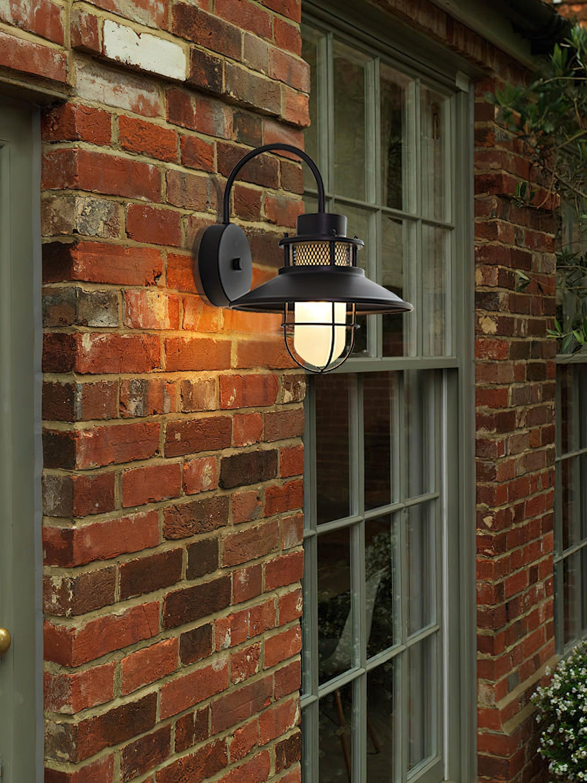 Felix Industrial Outdoor Wall Lamp – Waterproof Exterior Light Fixture
