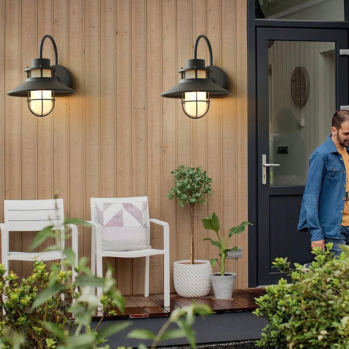 Felix Industrial Outdoor Wall Lamp – Waterproof Exterior Light Fixture