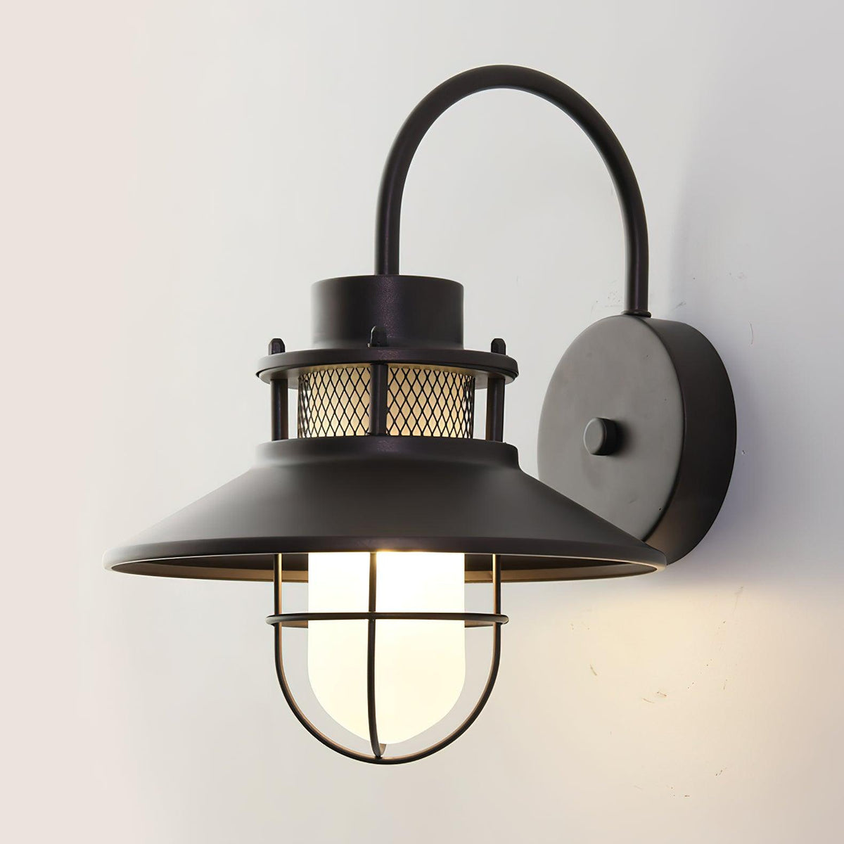 Felix Industrial Outdoor Wall Lamp – Waterproof Exterior Light Fixture