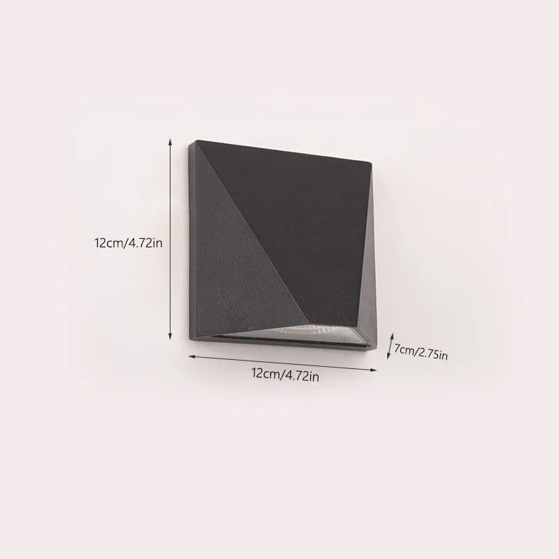 Modern Black LED Wall Light – 5W Waterproof Aluminium Outdoor Lamp for Stylish Exterior Lighting