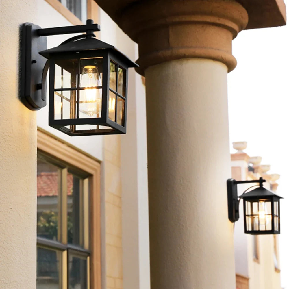 Camden Vintage Outdoor Wall Lamp – E27 Lantern-Style Sconce