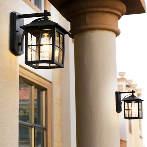 Camden Vintage Outdoor Wall Lamp – E27 Lantern-Style Sconce